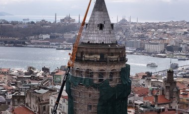 Ziyarete kapatılan Galata Kulesi inşaat ağlarına sarıldı