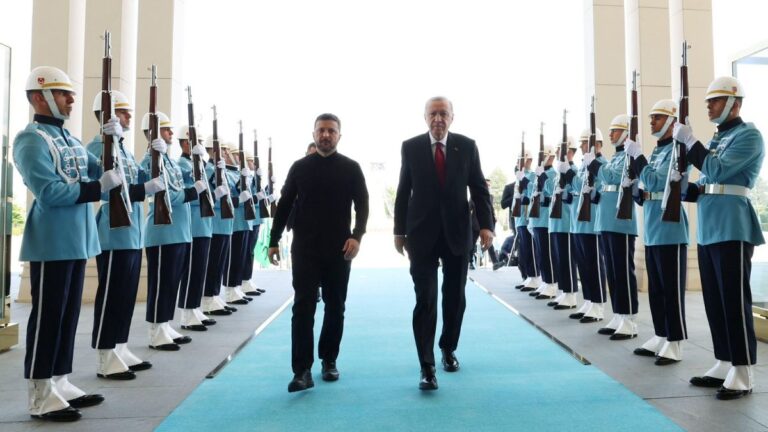 İstanbul’daki Ukrayna barış görüşmeleri 16 Mayıs’a ertelendi