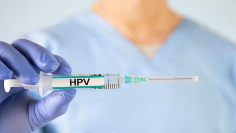 HPV Aşısı Nedir? Kimlere Uygulanır, Ne Zaman Yaptırılmalı?