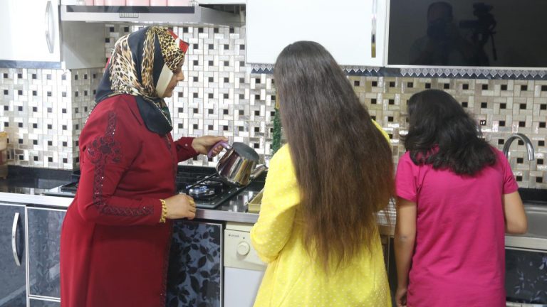 Kahramanmaraş’ta deprem sonrası 319 çocuk koruyucu ailesine kavuştu